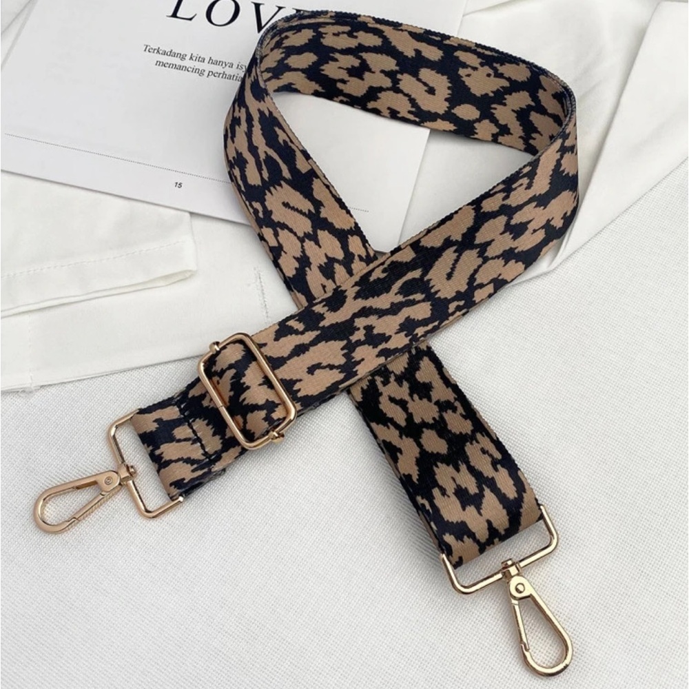 Guitar strap or replacement strap for handbags.